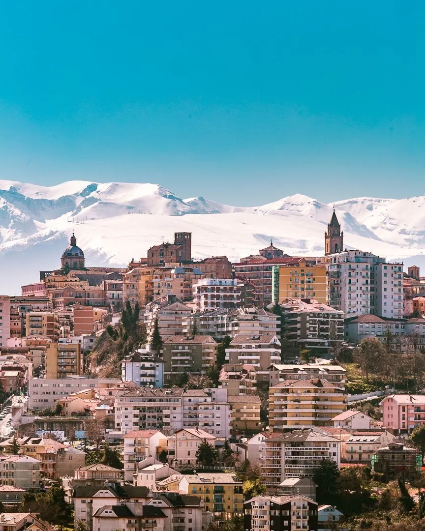Panorama di Chieti e Majella